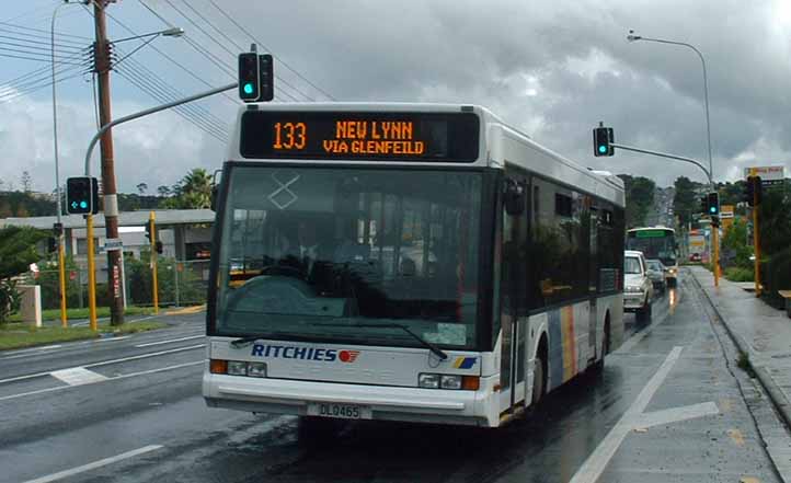 Ritchies Optare Excel 613